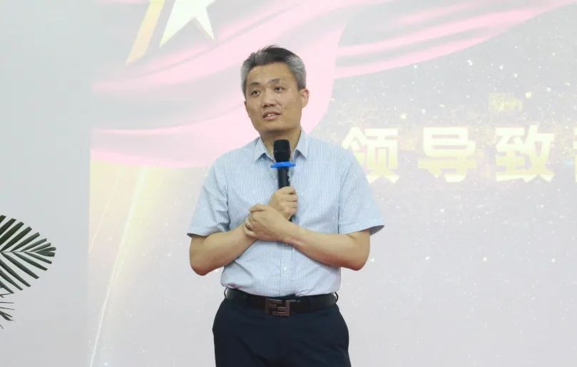 奮斗芳華，和隆泰共生長 | 隆泰物業(yè)2023年半年度入司周年表彰感恩有你(圖7)